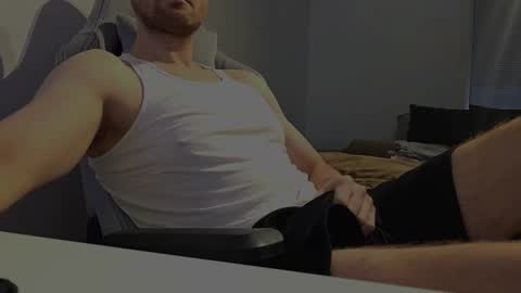 bottomtsinner online show from February 8, 10:08 am