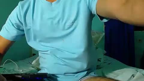 boy_horny_dirty online show from January 18, 3:59 am