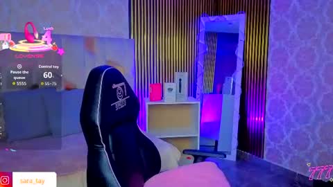 boyfox_tay online show from July 3, 8:24 pm