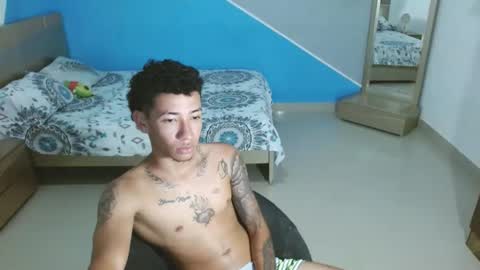 boyhot_sw online show from February 8, 7:48 am