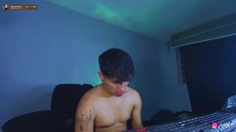 miguel  online show from October 31, 11:05 pm