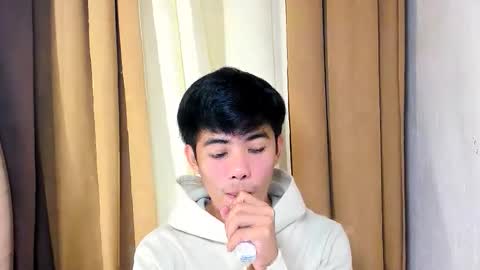 HI IM JAMES DONT FORGET GIVE ME THUMBS UP AND JOIN TO MY FANCLUB online show from February 8, 2:04 am