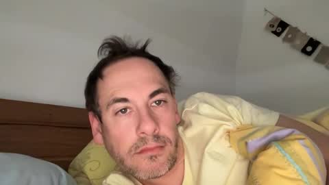 boytoyhh online show from January 6, 8:07 am