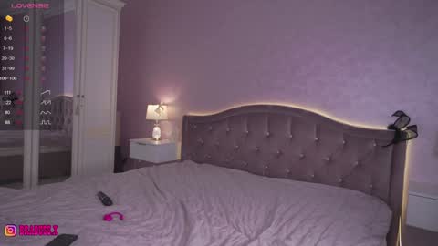 Lana  online show from February 6, 5:46 am