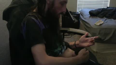 GuitarBrad1989 online show from September 30, 9:47 pm