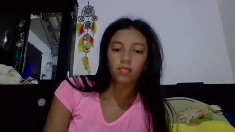 brad_and_emma293215 online show from April 7, 9:06 pm