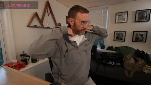 BradBronton online show from April 21, 10:11 am