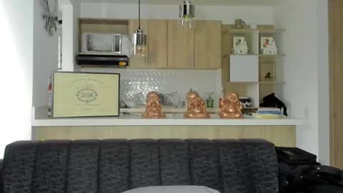 bradleymartin7 online show from March 6, 10:15 pm