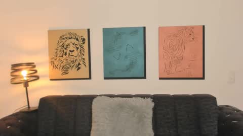 bradleymartin7 online show from March 18, 12:05 am