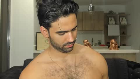 bradleymartin7 online show from February 20, 2:40 am