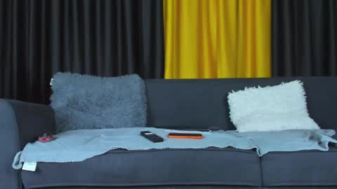 brailkims online show from April 17, 8:00 pm