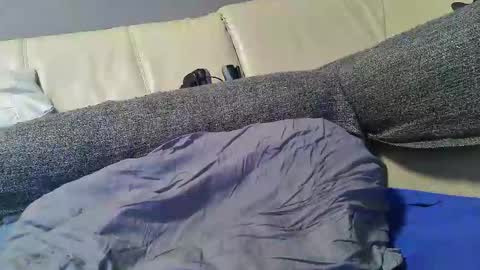 bramer8787 online show from December 7, 2:03 am