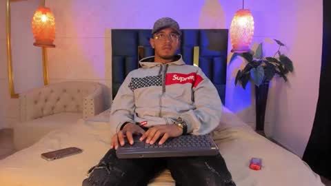 Brand  online show from November 26, 1:19 pm