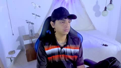 B R A N D online show from November 8, 3:26 pm