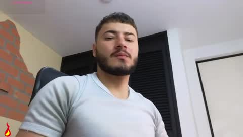 brandon__01 online show from June 16, 8:02 pm