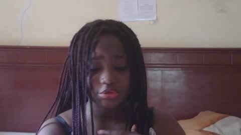 Zara online show from February 9, 10:30 am