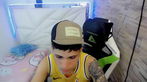 BRAYAN online show from January 17, 4:04 pm