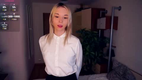 Mia Bunyard online show from March 11, 4:40 pm