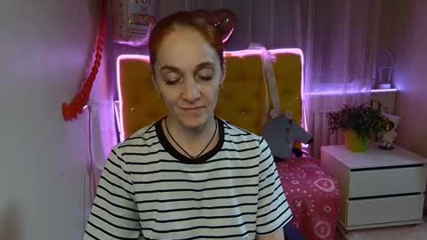 breeterner online show from February 21, 3:56 am