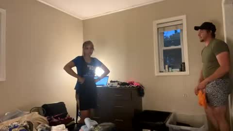 Breezyxlove online show from June 17, 1:10 am