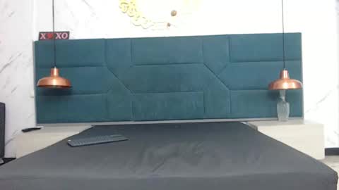 BRENDA VELASQUEZ online show from December 3, 8:31 pm