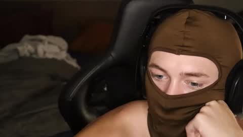 brentonverde online show from November 24, 11:14 pm