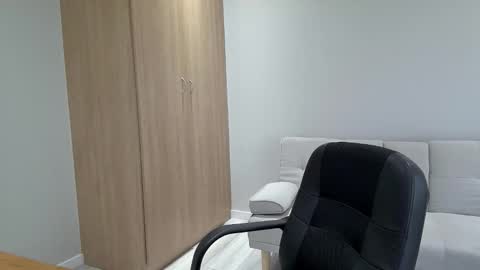 Snapshot of brettdj chatting on September 19, 2:21 pm Brett online show from September 19, 2:21 pm