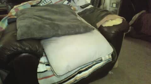 raining down on me online show from February 15, 7:06 am