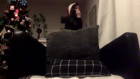 bri_bearr online show from December 19, 4:34 am
