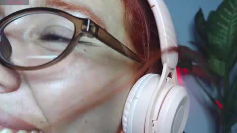 Bri  online show from November 12, 12:35 am