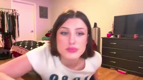 Brianna3 online show from July 1, 5:05 am