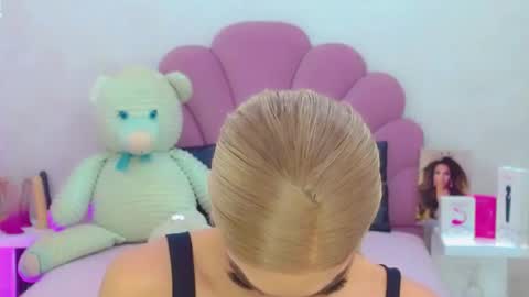 BRIANA online show from March 23, 8:30 am