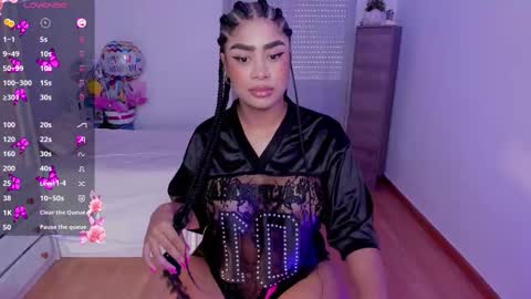 briana online show from September 12, 9:22 am