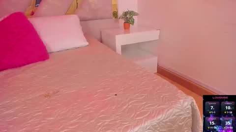 Brianna  online show from October 21, 11:59 am