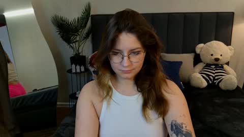 briarwynn online show from November 9, 10:45 pm