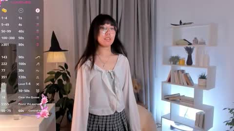 Hanna online show from November 27, 1:57 am