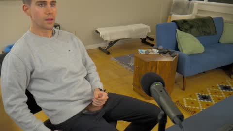 bright bi online show from December 8, 2:35 am