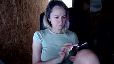 brilliantly online show from December 17, 1:51 pm