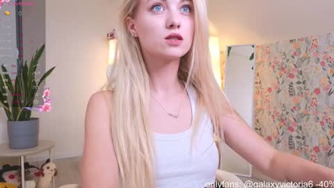 Vi. online show from November 2, 1:00 pm