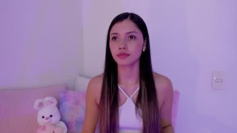 Brisa  online show from April 14, 8:12 pm