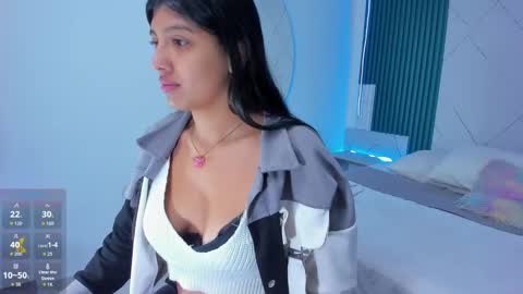 Snapshot of briseida_white chatting on October 18, 12:09 pm briseida_white online show from October 18, 12:09 pm