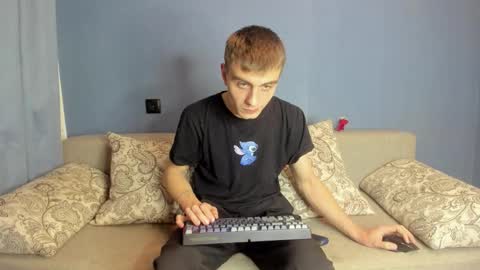 Snapshot of bristlebback chatting on October 4, 5:55 pm bristlebback online show from October 4, 5:55 pm