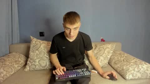 Snapshot of bristlebback chatting on September 13, 4:42 pm bristlebback online show from September 13, 4:42 pm