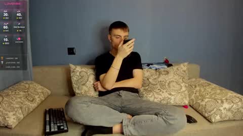 Snapshot of bristlebback chatting on February 24, 8:03 pm bristlebback online show from February 24, 8:03 pm