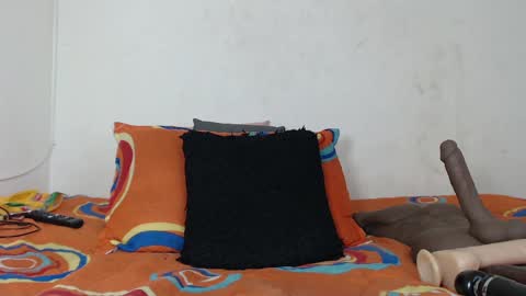 britanylee 01 online show from February 25, 10:26 am