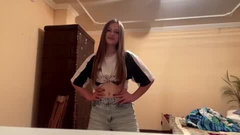 Ciri online show from June 10, 7:57 pm
