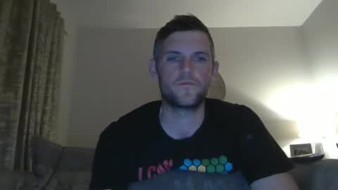 britbigdick1992 online show from April 10, 10:25 pm