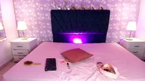 BritneySweet  online show from June 12, 8:08 pm