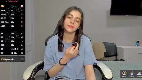 broosnica1 online show from December 2, 10:57 am