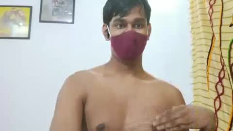 Snapshot of brownguy2505 chatting on September 23, 6:36 pm brownguy2505 online show from September 23, 6:36 pm